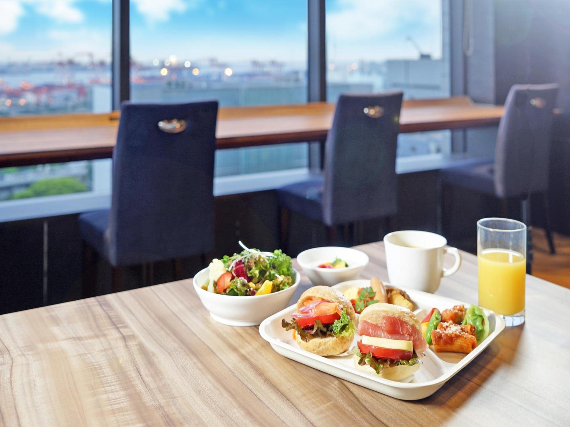 Loisir Hotel Shinagawa Seaside Tokyo Bagian luar foto